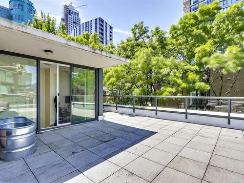 1429 W 7Th Avenue, Vancouver, BC 