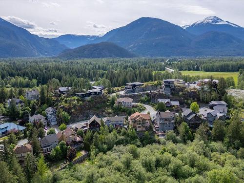 1755 Pinewood Drive, Pemberton, BC 