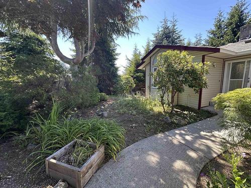 4987 Laurel Avenue, Sechelt, BC 