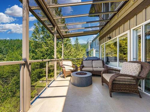 5574 Westhaven Road, West Vancouver, BC 