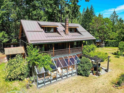 625 Fernhill Road, Mayne Island, BC 