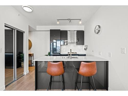 3301 1283 Howe Street, Vancouver, BC 