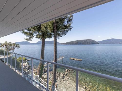 4 Strachan Point Road, West Vancouver, BC 