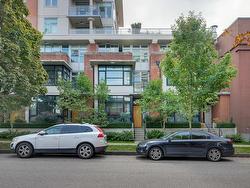 282 E 11TH AVENUE  Vancouver, BC V5T 2C3