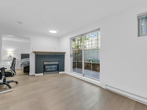 6 2375 W Broadway, Vancouver, BC 