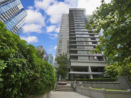 2104 1420 W Georgia Street, Vancouver, BC 