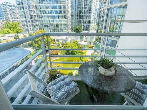 805 1199 Marinaside Crescent, Vancouver, BC 