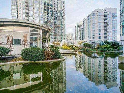 805 1199 Marinaside Crescent, Vancouver, BC 