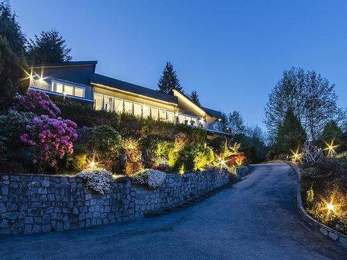 1135 Groveland Court, West Vancouver, BC 