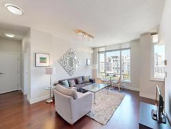 1904 1088 RICHARDS STREET  Vancouver, BC V6B 0J8