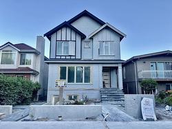 40 E 46TH AVENUE  Vancouver, BC V5W 1Z1