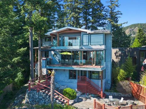 5812 Eagle Island, West Vancouver, BC 