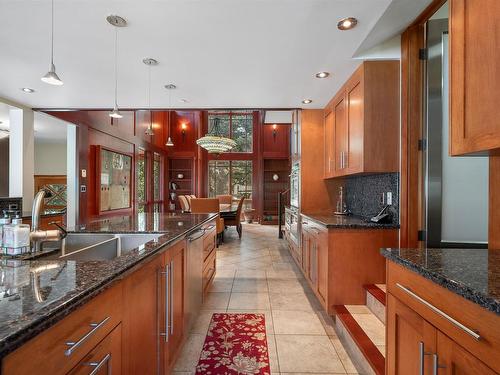 5812 Eagle Island, West Vancouver, BC 