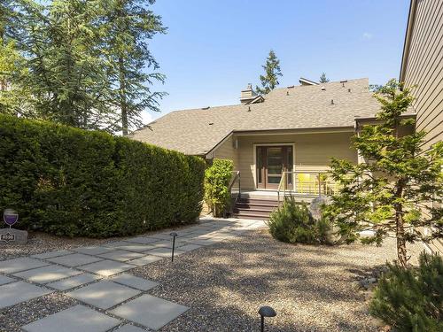 8598 Bedora Place, West Vancouver, BC 