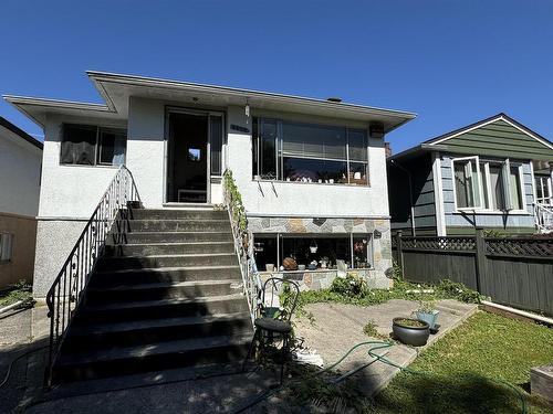 4039 Beatrice Street, Vancouver, BC 