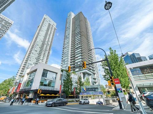 3506 6098 Station Street, Burnaby, BC 