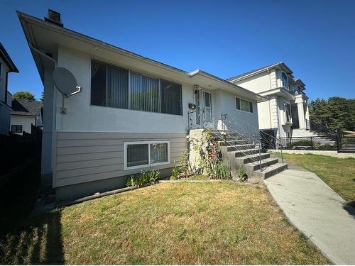 1563 E 64Th Avenue, Vancouver, BC 