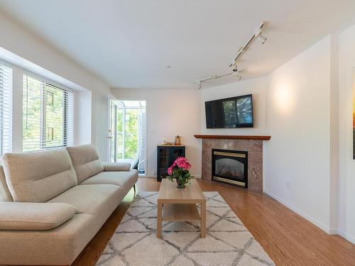 301 4688 W 10Th Avenue, Vancouver, BC 