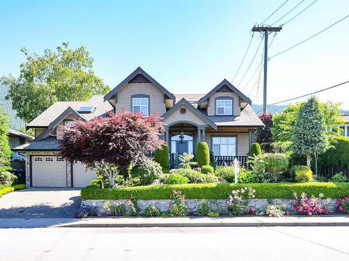 4388 Highland Boulevard, North Vancouver, BC 