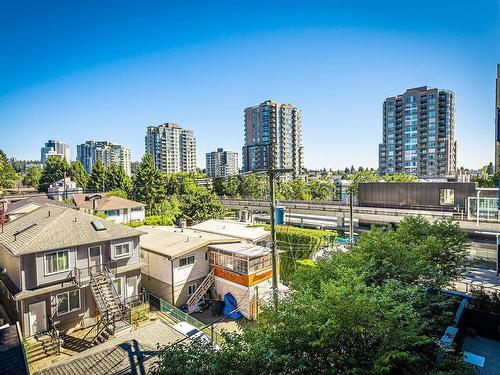 403 5058 Joyce Street, Vancouver, BC 