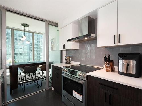 708 1200 W Georgia Street, Vancouver, BC 