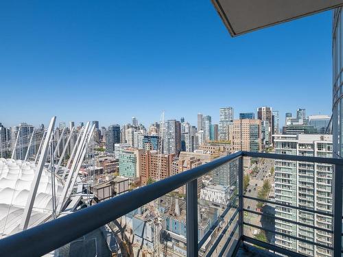 2902 111 W Georgia Street, Vancouver, BC 