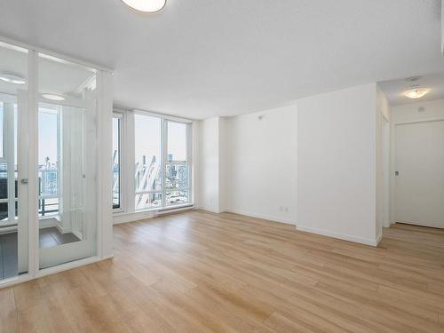 2902 111 W Georgia Street, Vancouver, BC 