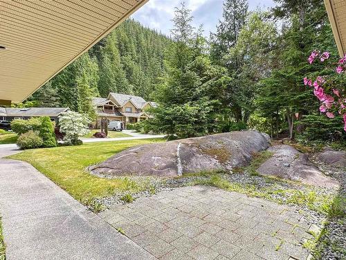 158 Stonegate Drive, West Vancouver, BC 