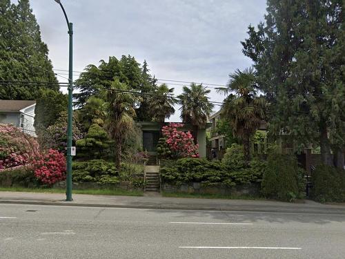 7710 Granville Street, Vancouver, BC 