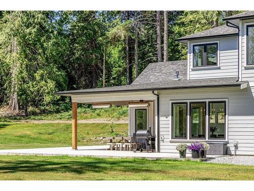 6691 Reeves Road, Sechelt, BC 