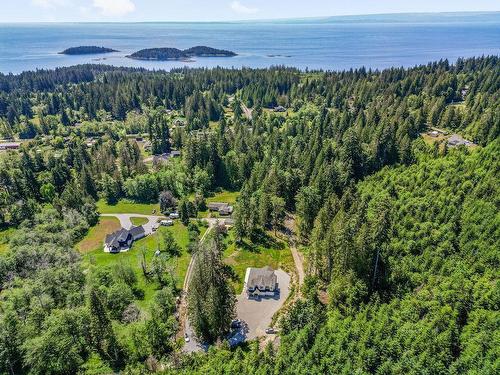 6691 Reeves Road, Sechelt, BC 