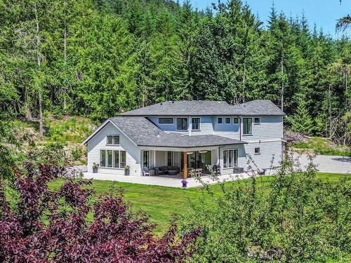 6691 Reeves Road, Sechelt, BC 