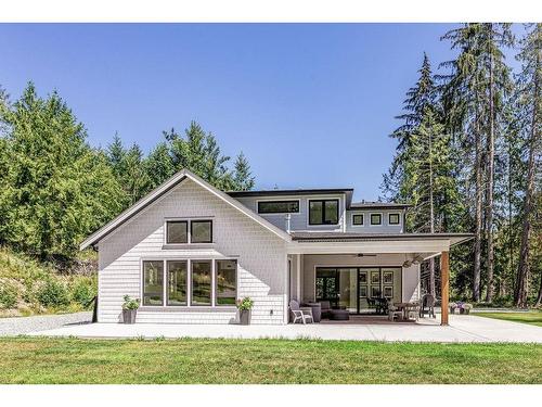 6691 Reeves Road, Sechelt, BC 