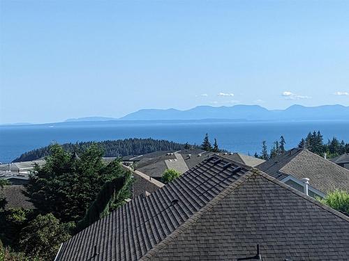 5676 Partridge Way, Sechelt, BC 