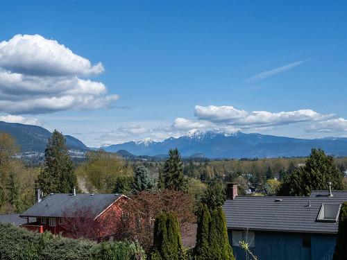 831 Reddington Court, Coquitlam, BC 