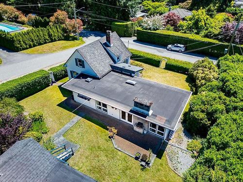 1709 Ottawa Avenue, West Vancouver, BC 