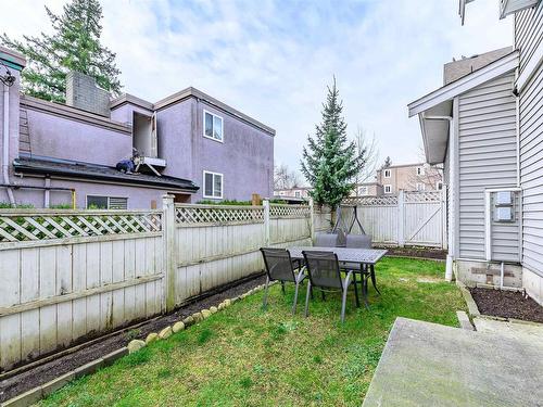 2 7473 14Th Avenue, Burnaby, BC 