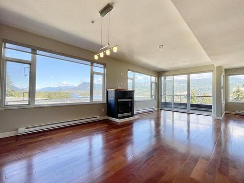 1 5780 Trail Avenue, Sechelt, BC 