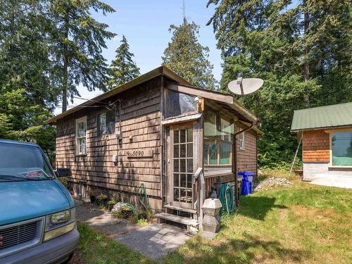 5090 Chapman Road, Sechelt, BC 