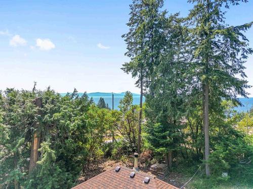 5090 Chapman Road, Sechelt, BC 