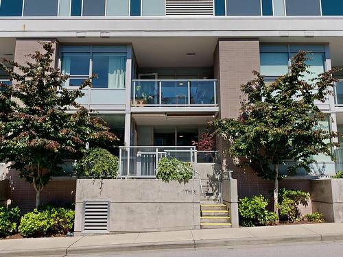 Th3 988 Quayside Drive, New Westminster, BC 