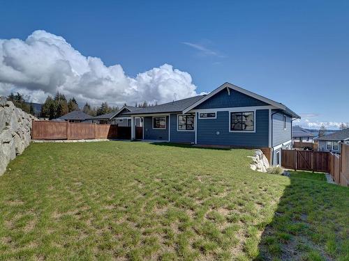 5645 Kingbird Crescent, Sechelt, BC 