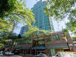 308 838 HAMILTON STREET  Vancouver, BC V6B 6A2