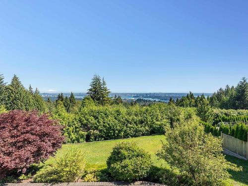 1440 Sandhurst Place, West Vancouver, BC 