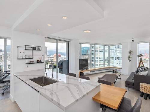 2103 188 Keefer Place, Vancouver, BC 