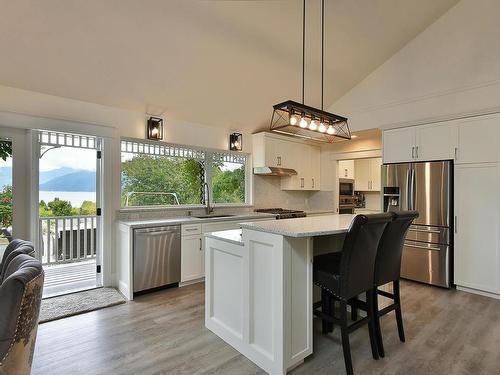 6352 Sandpiper Road, Sechelt, BC 