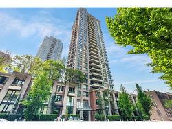 1705 928 HOMER STREET  Vancouver, BC V6B 1T7