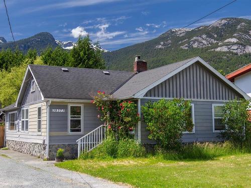 38373 Buckley Avenue, Squamish, BC 