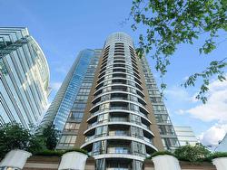 602 1166 MELVILLE STREET  Vancouver, BC V6E 4P5