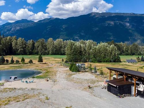 1015 Cedar Grove Road, Pemberton, BC 